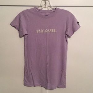 Nixon tshirt